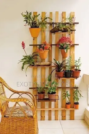 Pallet Flower Decor Call
