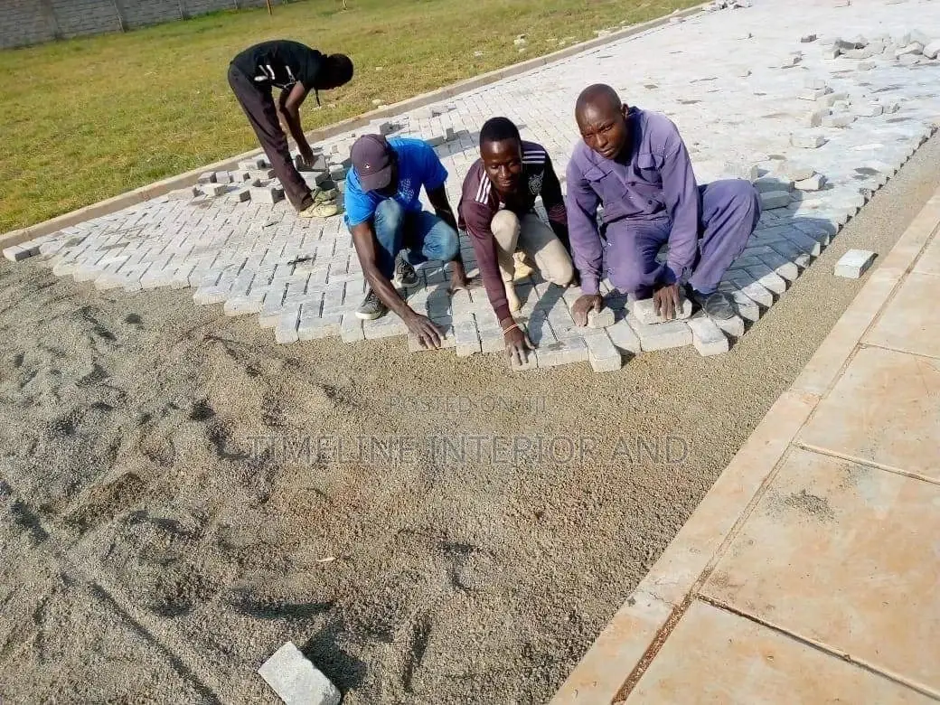 Pavers Supply and Laying.
