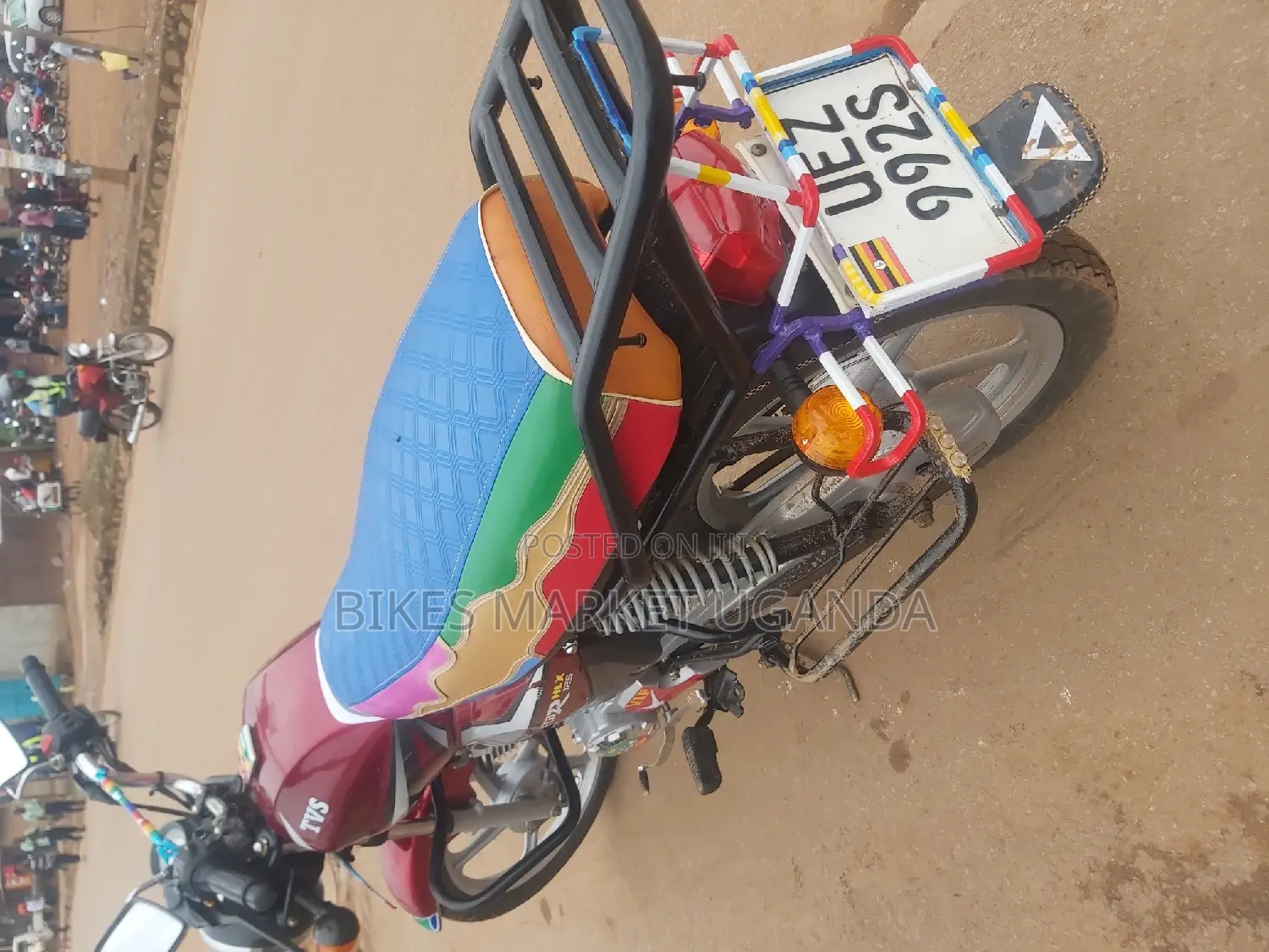 TVS HLX Plus ES 2019 Red