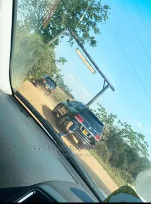 Landcruisers For Hire