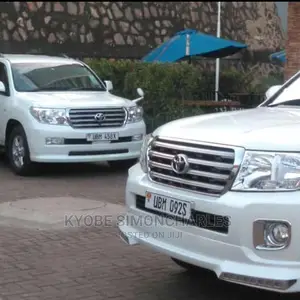 Landcruisers For Hire
