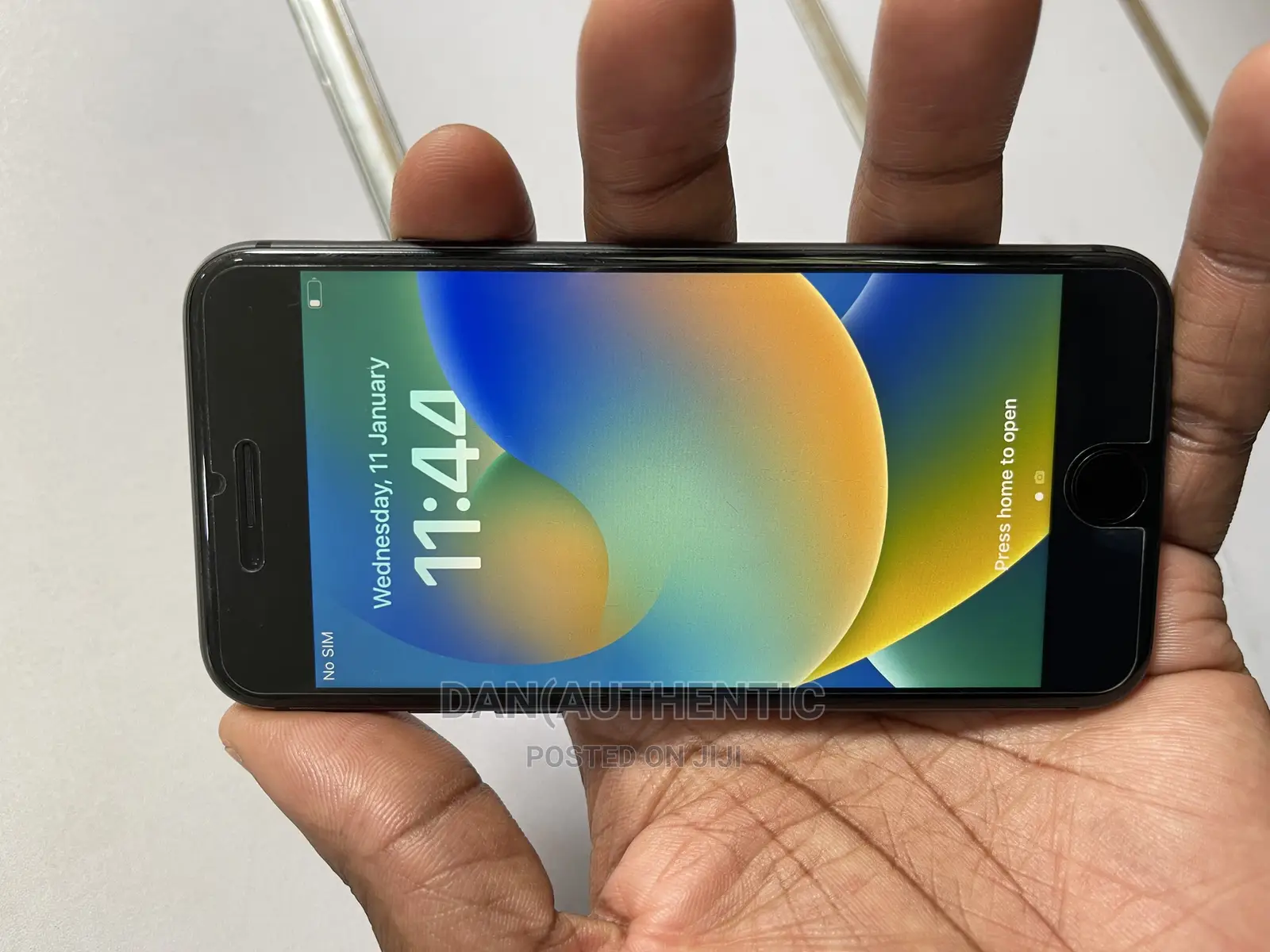 Apple iPhone 8 64 GB Black