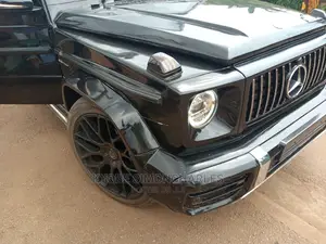 Benz G-Wagon (Cross-Country) for Hire.