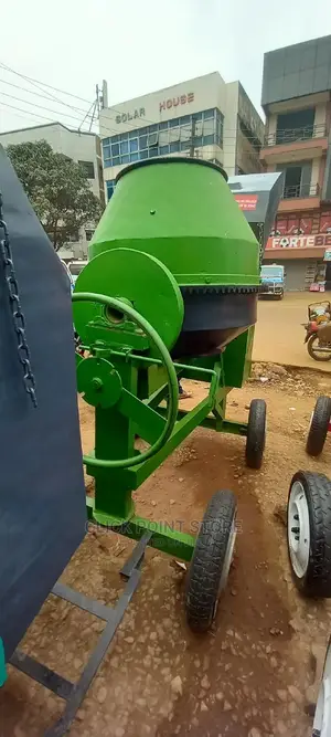 Concrete Mixer 2 Bags / Brand New Concrete Mixer Green