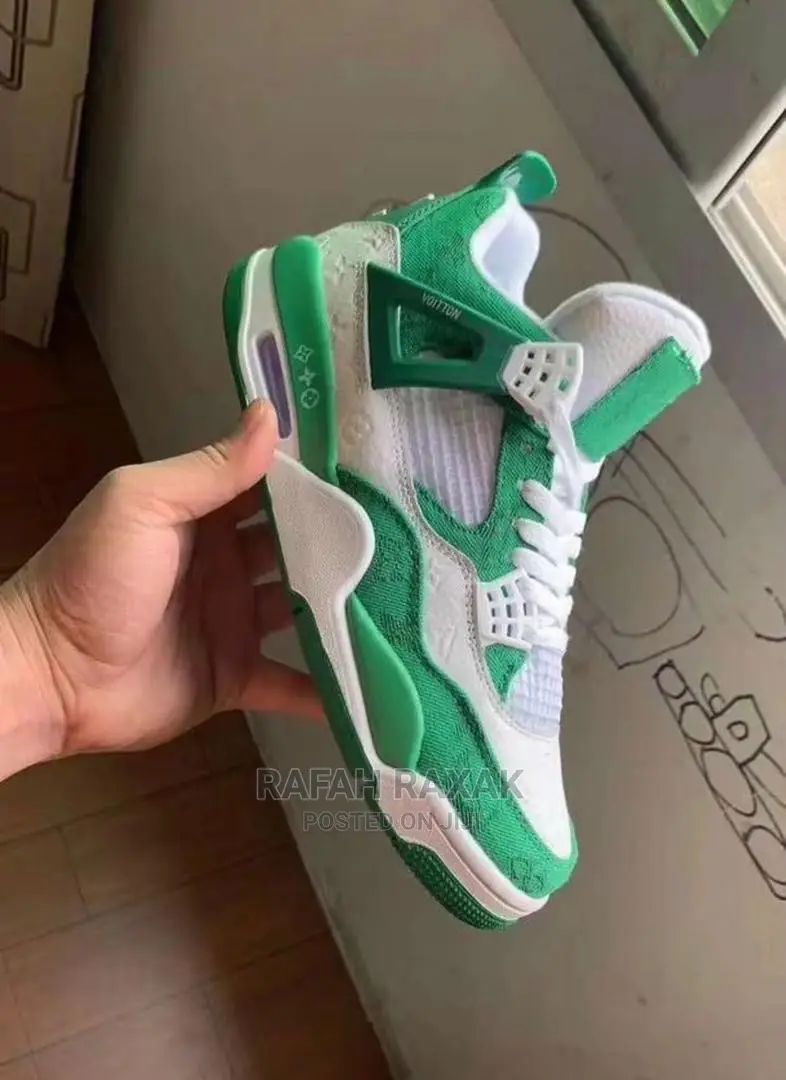 Classic Jordan 4