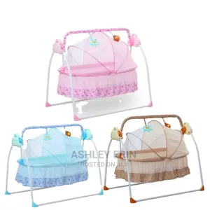 Auto Electric Swing Rocking Baby Cot Crib Craddle Bed