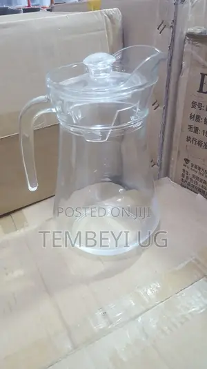 Juice and Water Jar, Simple