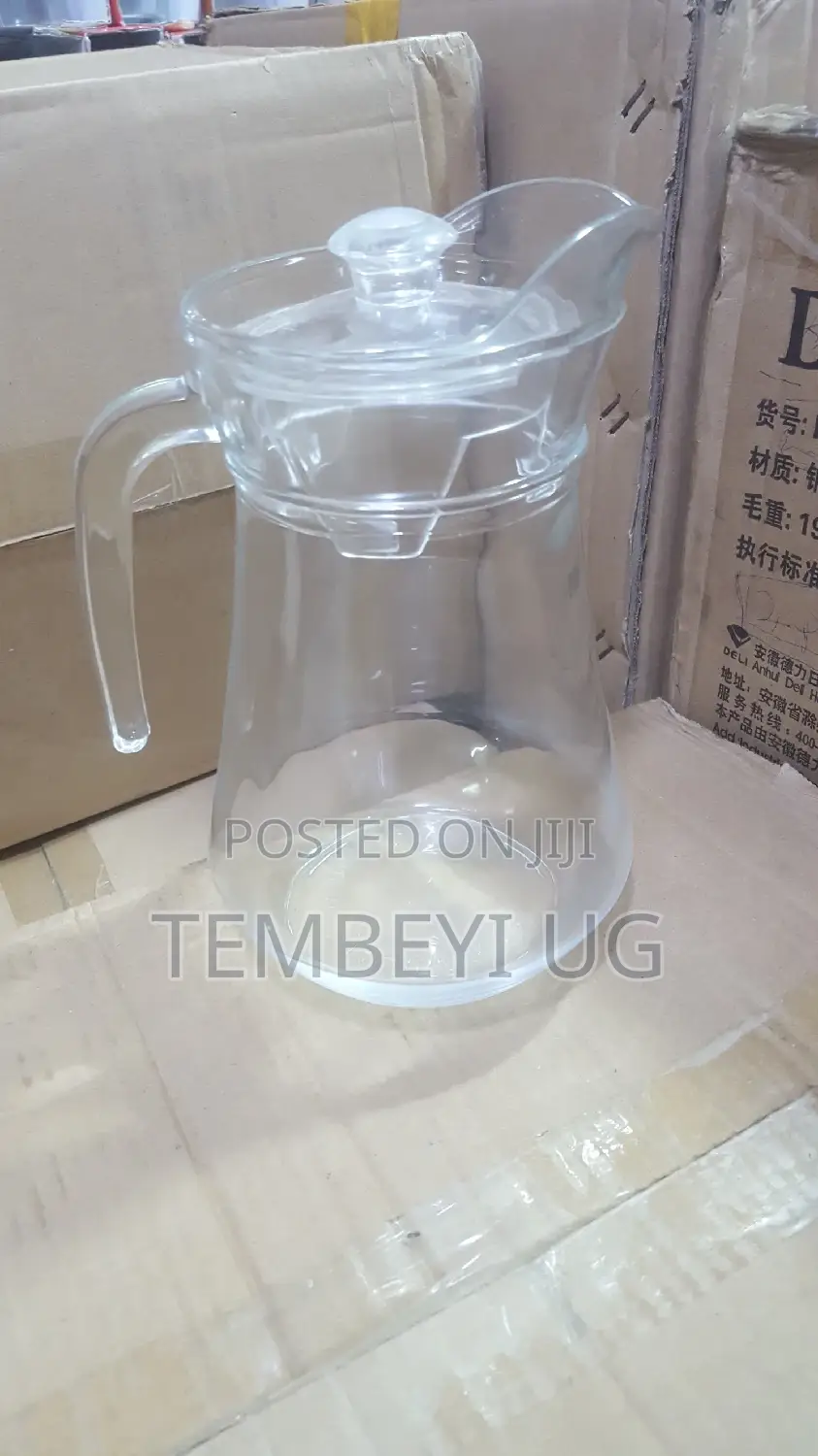 Juice and Water Jar, Simple