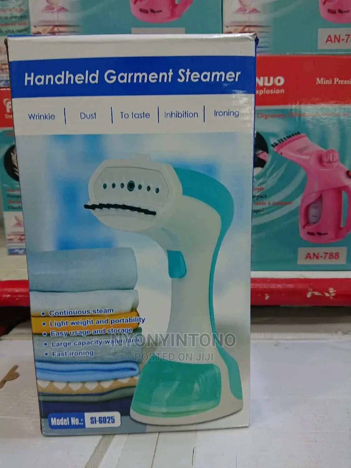 High Quality Hand Held Garment Steamer