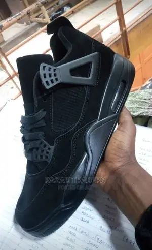 Air Jordan 4 Retro Black Cat