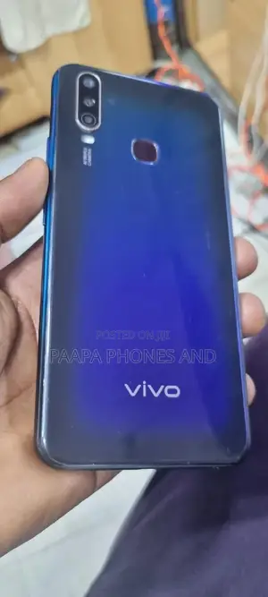 Vivo Y12 64 GB Blue