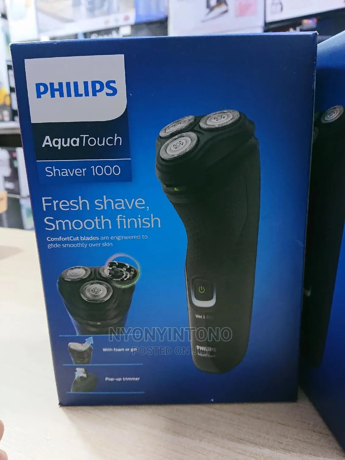 Original Philips Aqua Touch Rechargeable Shaver / Smoother
