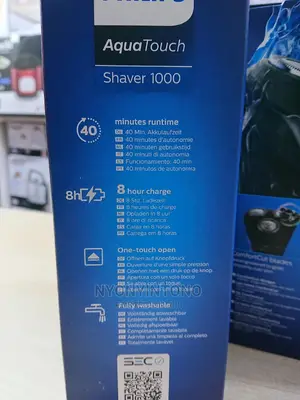 Original Philips Aqua Touch Rechargeable Shaver / Smoother