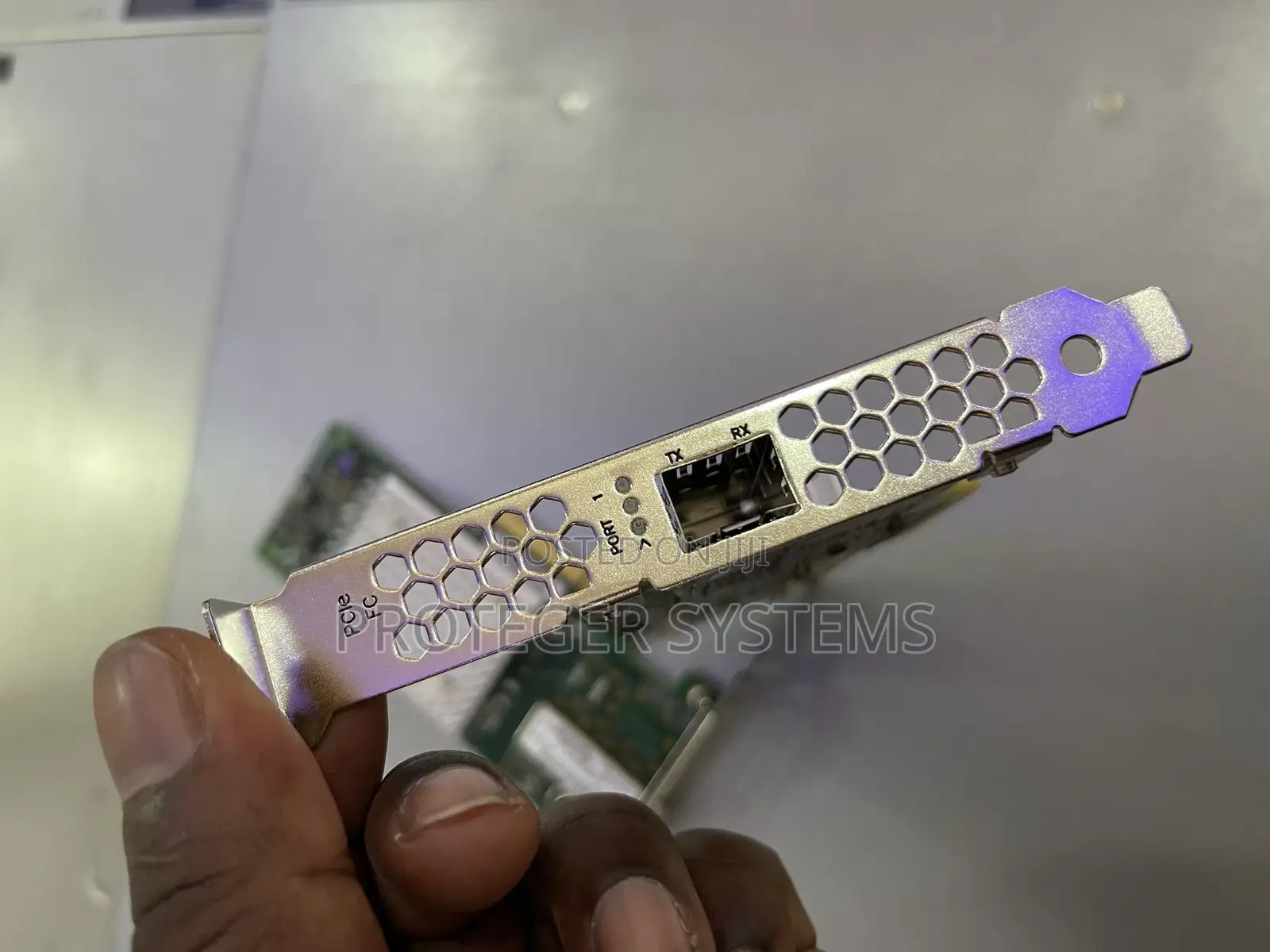 HPE Ethernet 16gb 1 - Port SFP Card