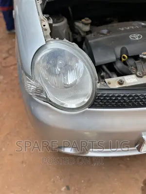 Toyota Sienta Headlight