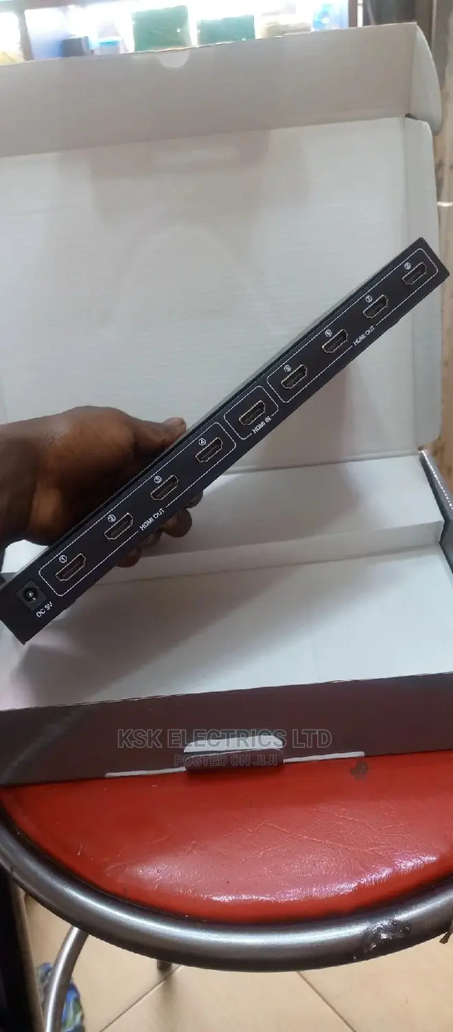 1X8 HDTV Splitter
