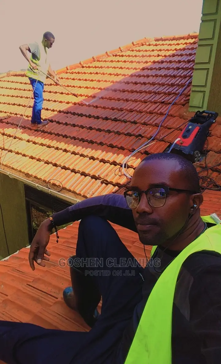 Roof Tiles Cleaning Services