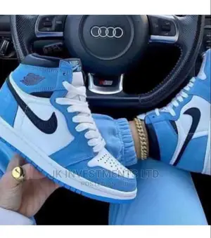 Nike Sneakers