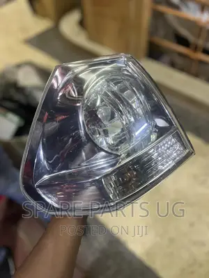 Harrier 2003 - 2013 Kawundo Taillight