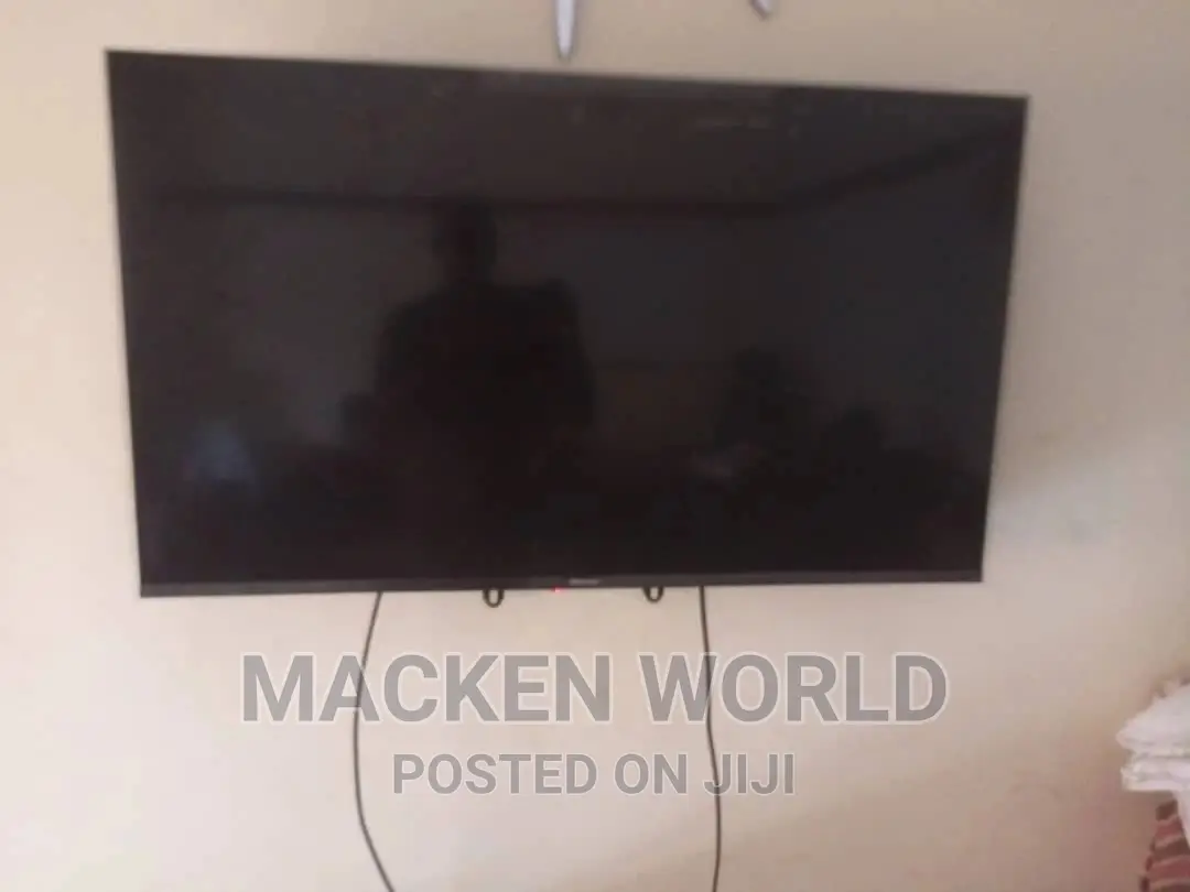 Hisense Smart 32" Frameless TV