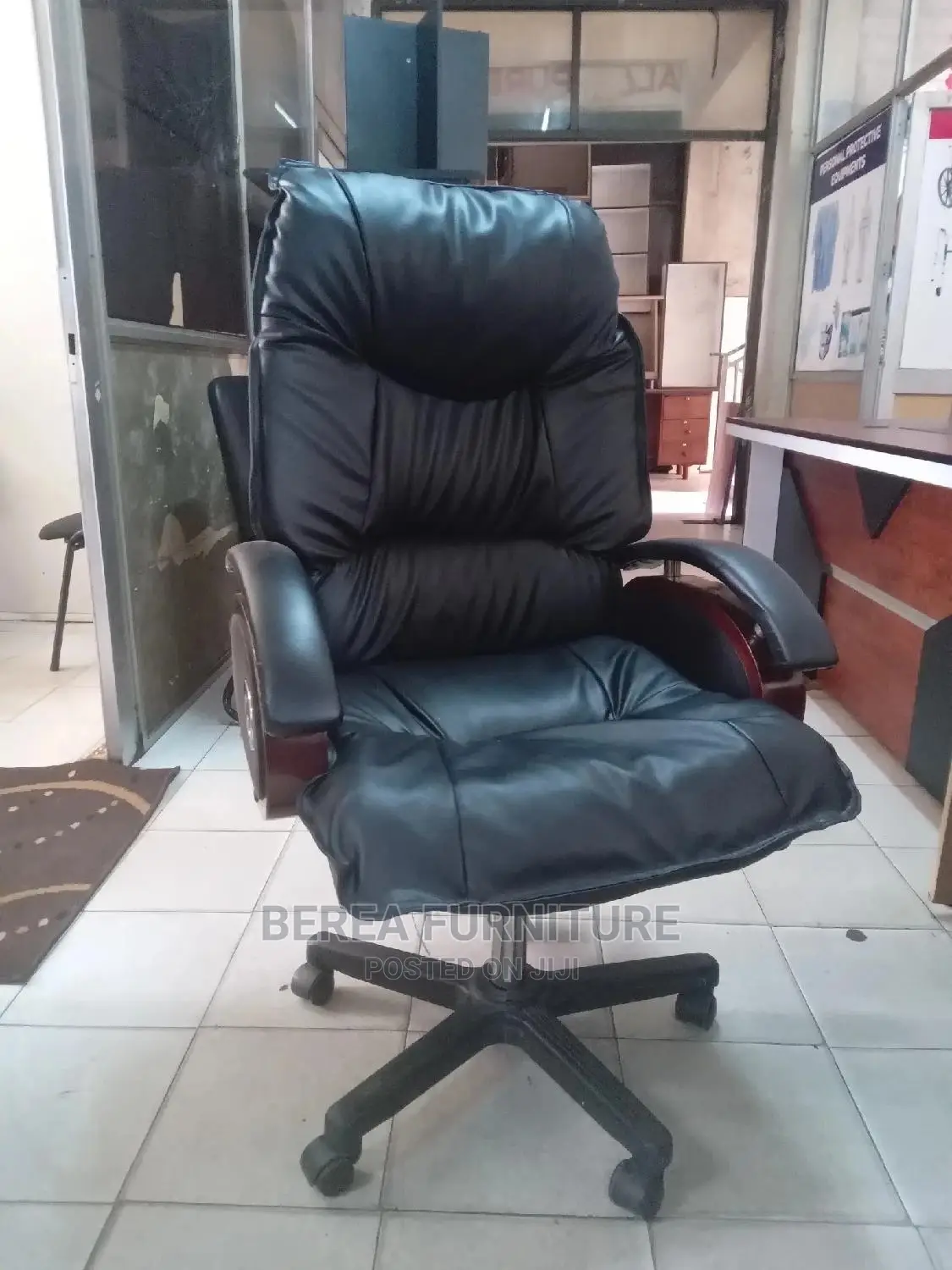 Executive Office Chair