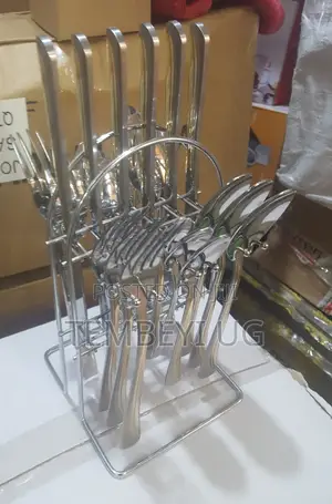 Cutlery Set 24 Piece With Stand. Silver