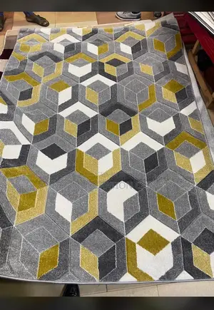 Center Rugs
