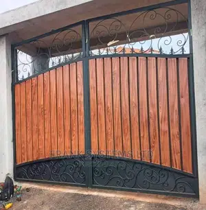 Metalic Mahogany Sliding Gate