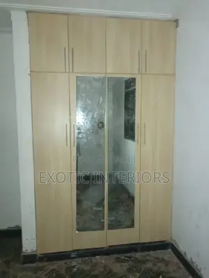 Wardrobe/Inbuilt Wardrobe Order With Us On