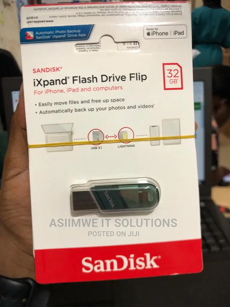 Ixpand Flash Drive Flip 32gb