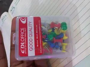 Wall Pin (40 Pieces)
