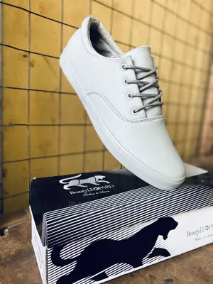 Classic Easy Leopards