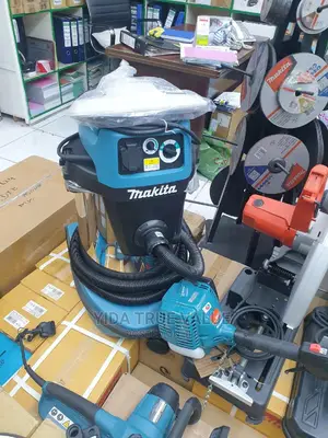 Makita Vaccum Cleaner