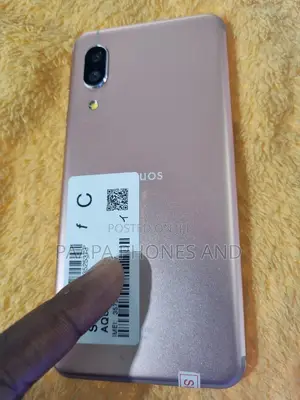 Sharp Aquos Sense 3 SHV45 64 GB Silver