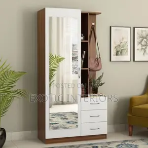 Dressing Mirrior Call
