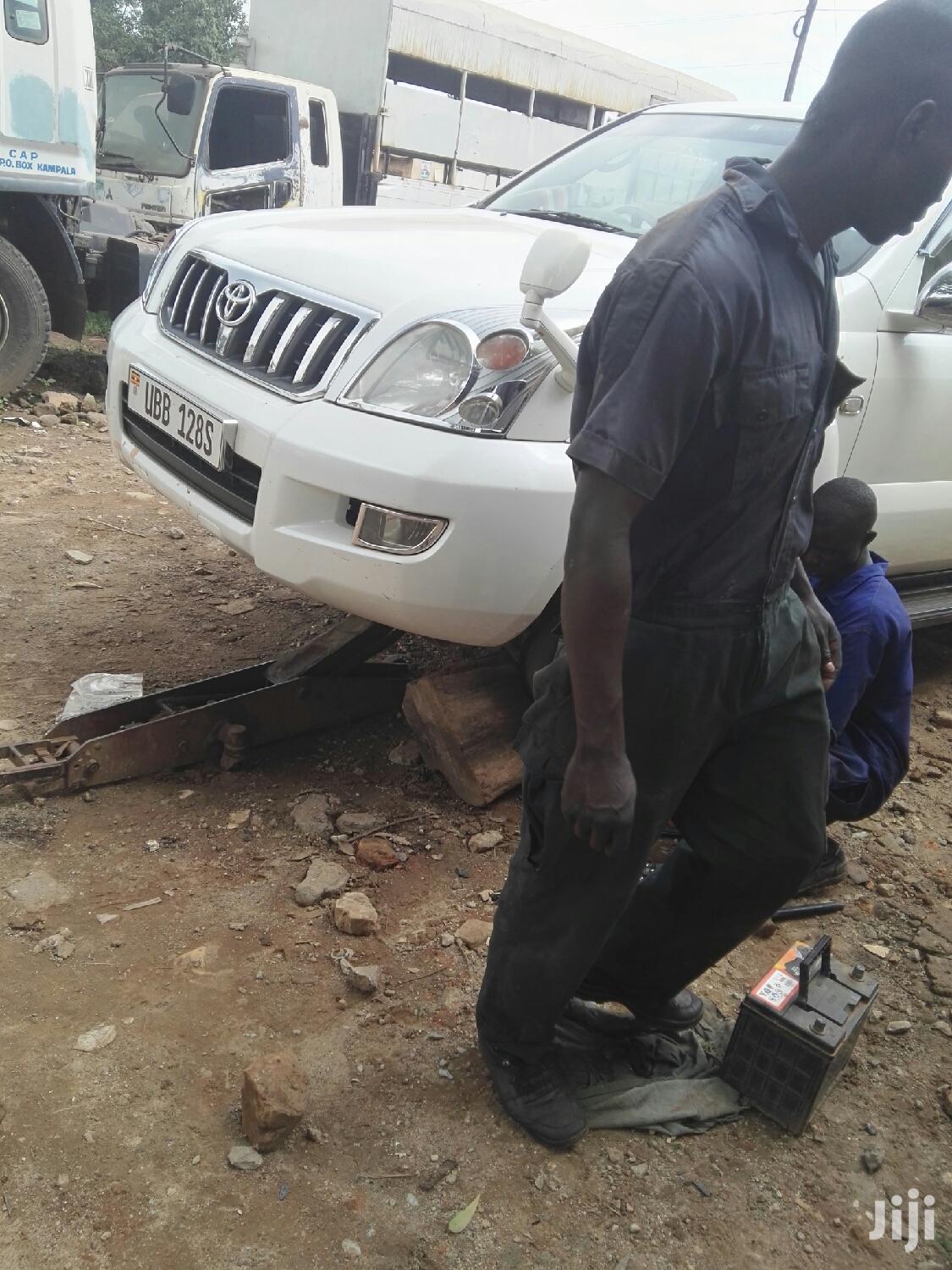 Car Repairs And Fixings