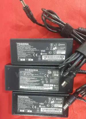 Toshiba Laptop Adapter/Charger