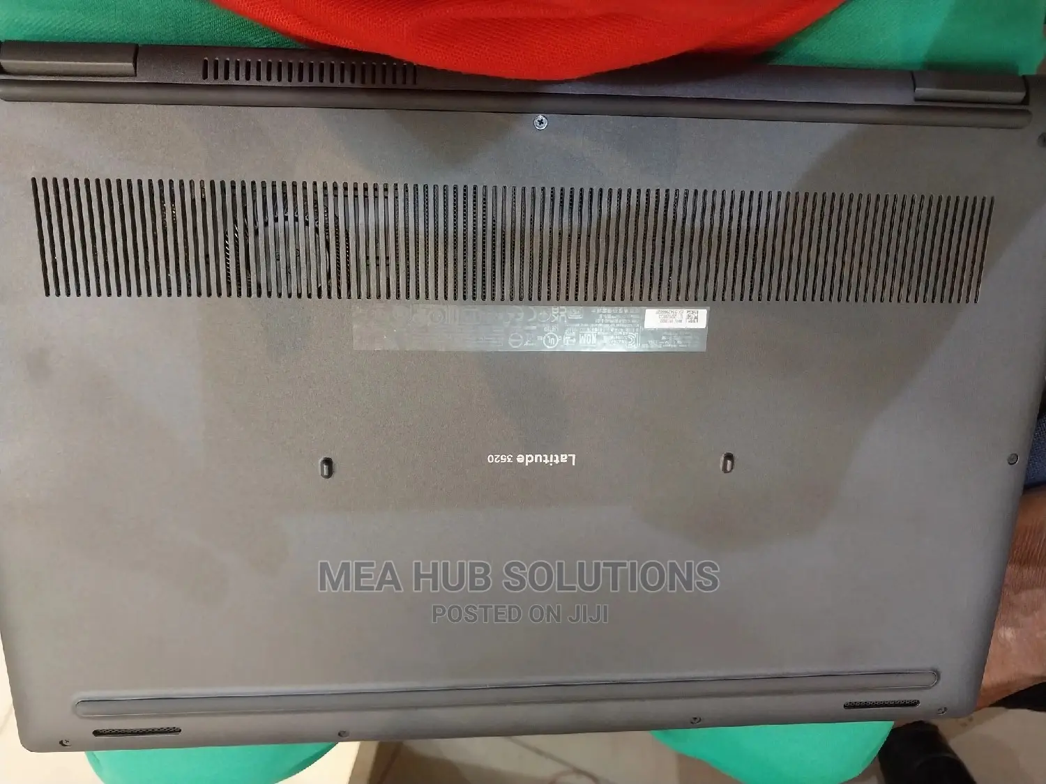 New Laptop Dell Latitude 3520 8GB Intel Core I7 HDD 1T