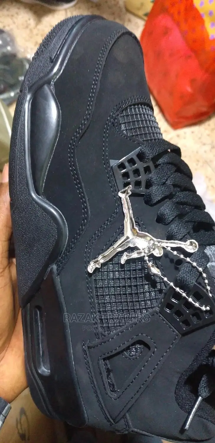Air Jordan Black