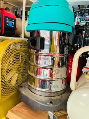 30ltr Vacuum Cleaner