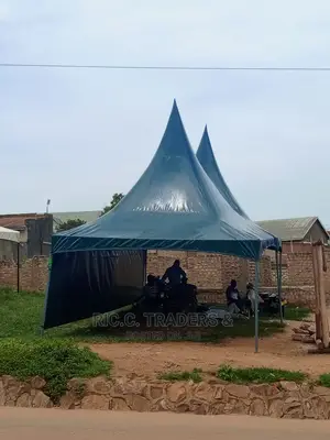 100 Seater Tent