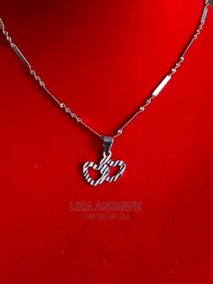 Lady’S Simple Necklaces Available