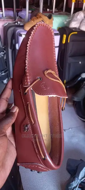 Brown Tods Moccasins / Moccasins