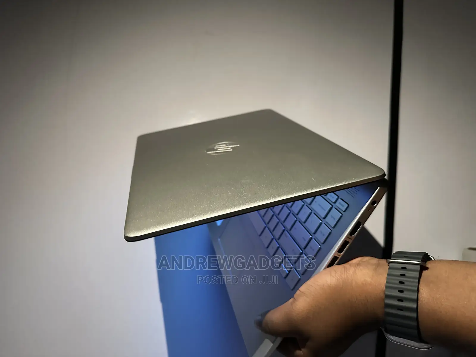 Laptop HP 14-Dq1088wm 4GB Intel Core I3 SSD 128GB