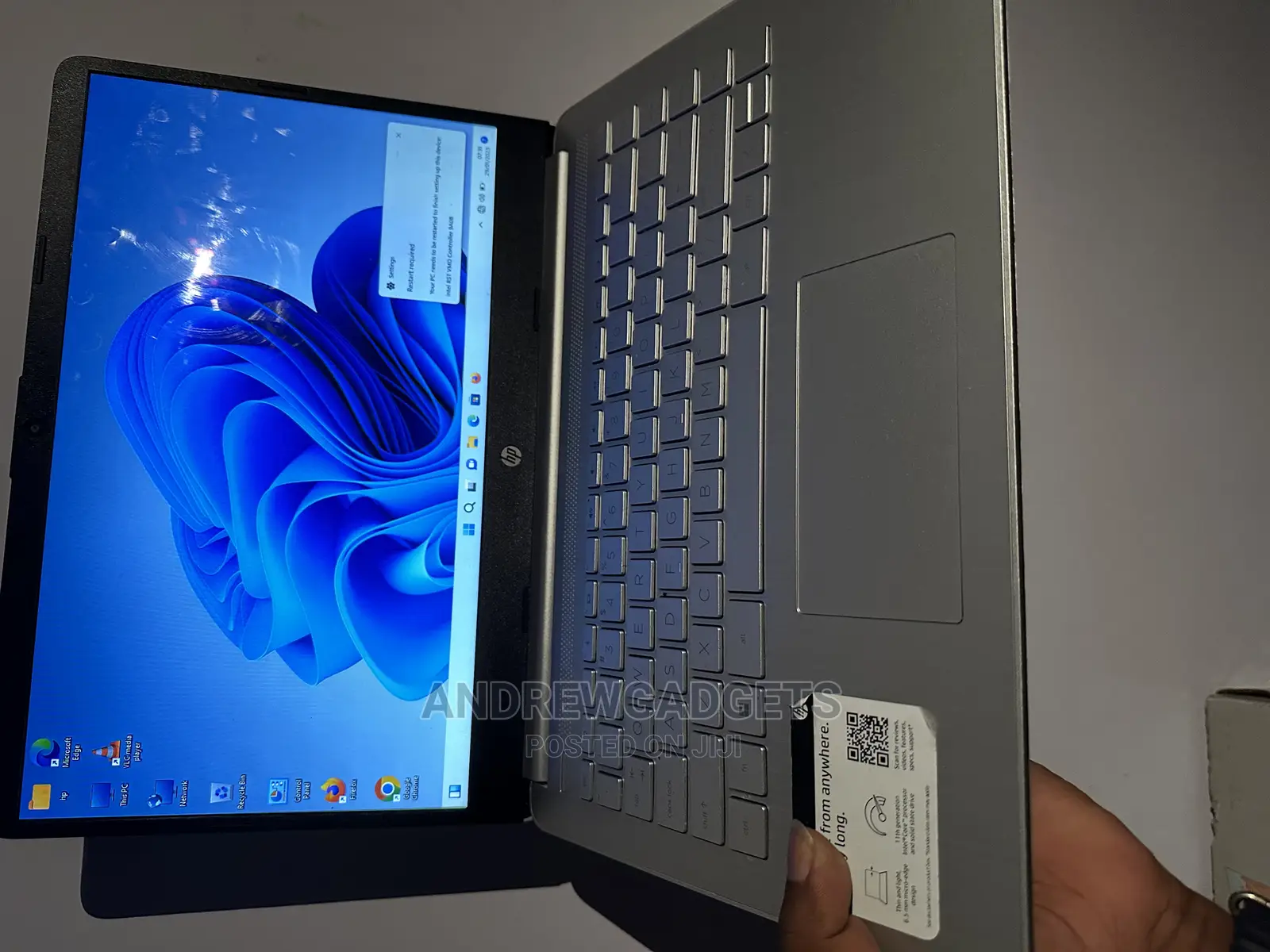 Laptop HP 14-Dq1088wm 4GB Intel Core I3 SSD 128GB
