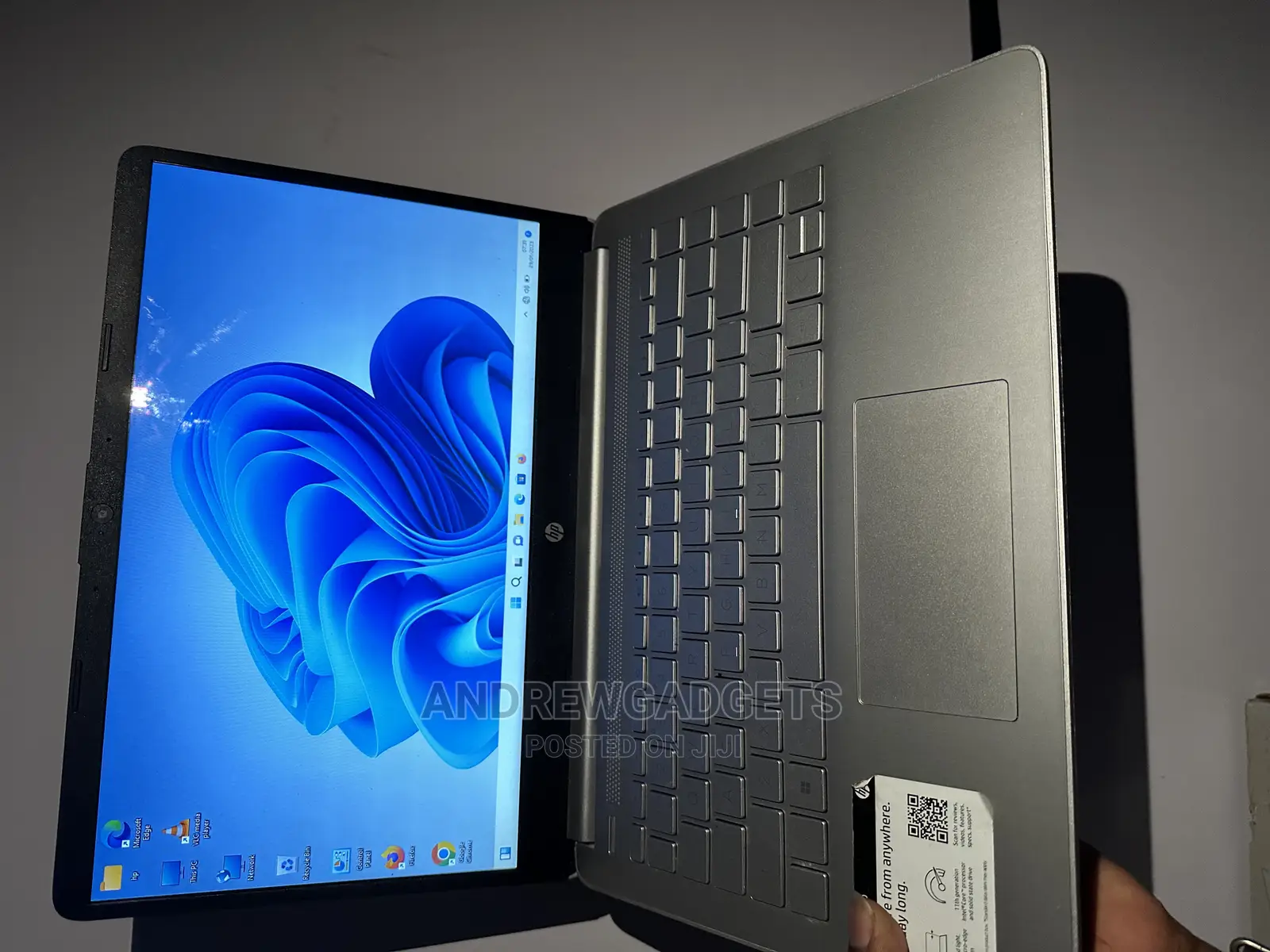 Laptop HP 14-Dq1088wm 4GB Intel Core I3 SSD 128GB
