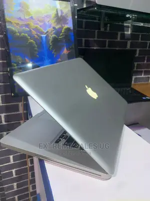 Laptop Apple MacBook Pro 2012 4GB Intel Core I7 HDD 320GB