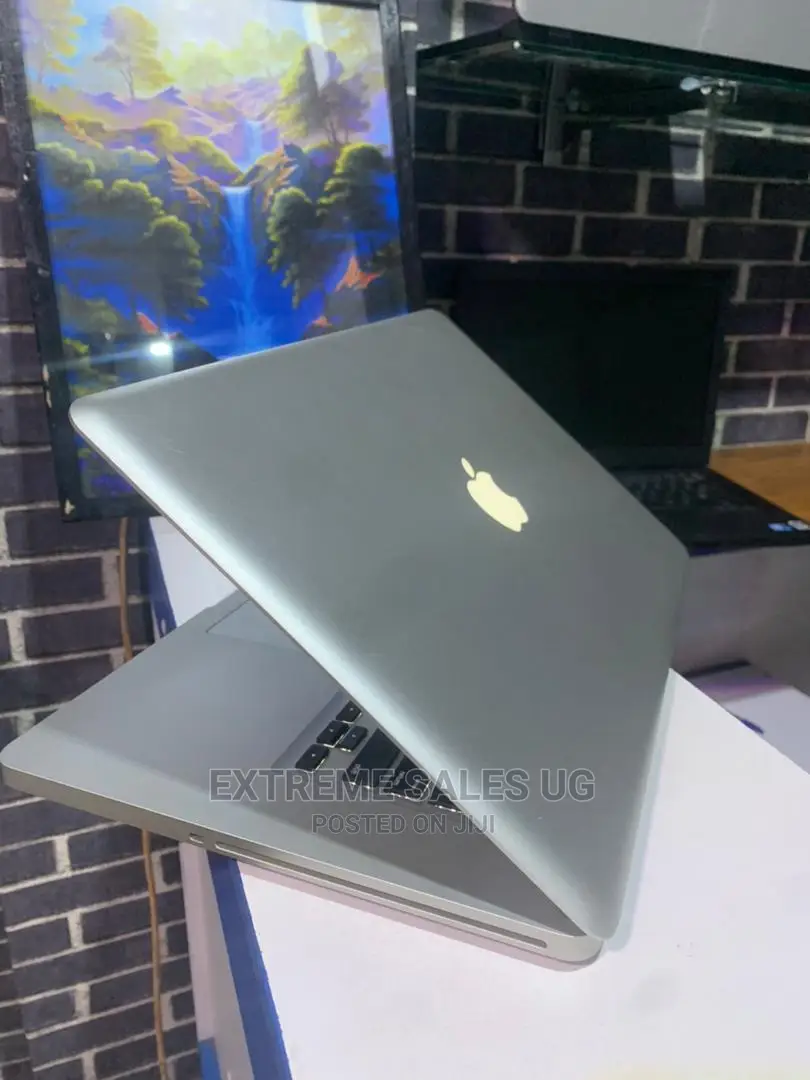 Laptop Apple MacBook Pro 2012 4GB Intel Core I7 HDD 320GB
