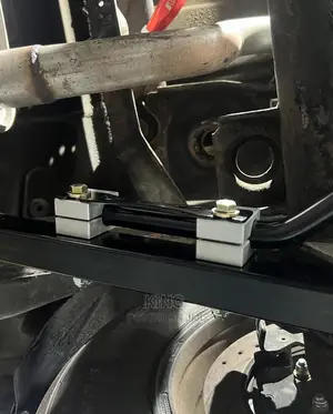 Car Repair Services Salon and SUV
