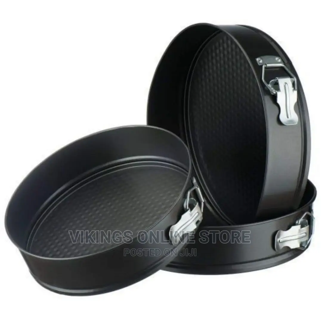 Set of 3 Round Non-Stick Baking Mould Pans-